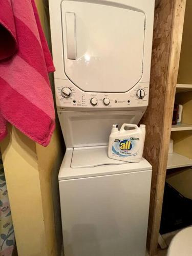 Lakes Region Private Apartment – Photos 3