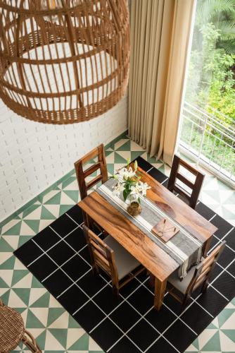 マプサにあるEl Tesoro 2BHK Elegant Apartments in Siolim with Pool- 10 mins Drive to Assagaoのギャラリーの写真