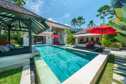 Villa Body - Amazing 4bdr Villa in Berawa ! Perfect location !