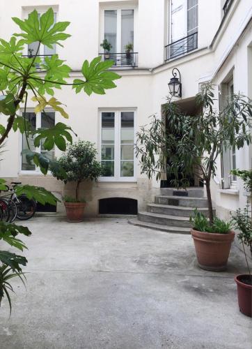 Foto New Apartment in the Heart of Le Marais 6