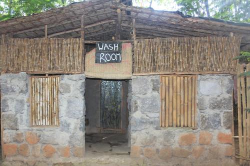 Φωτογραφία από το άλμπουμ του Red Rocks Rwanda - Campsite & Guesthouse σε Nyakinama