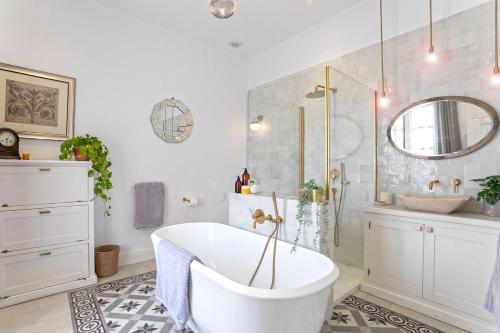 -MalagaSunApts- Luxury HistoricalCentre