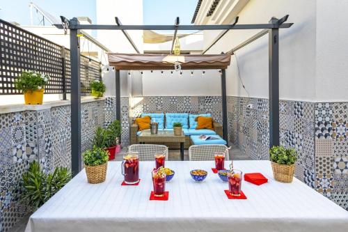 -MalagaSunApts- PrivateTerrace FreeParking Pool
