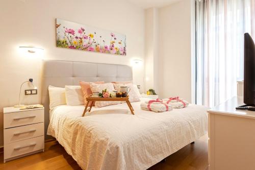-MalagaSunApts- Huge & Central * Pool* FreePARK*