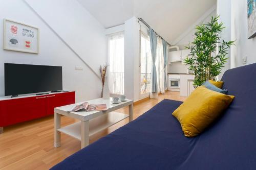 -MalagaSunApts- Central Penthouse Terrace&Relax