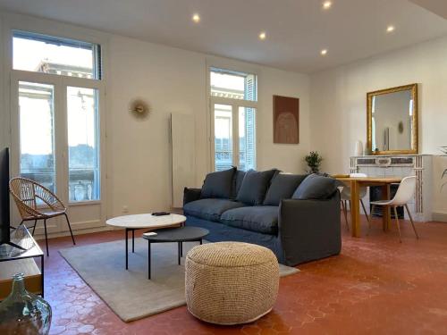 Posedenie v ubytovaní Appartement entièrement rénové au cœur d’Avignon