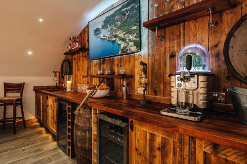 Η κουζίνα ή μικρή κουζίνα στο Anglesey Beach House