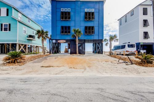El edificio en el que está la casa vacacional