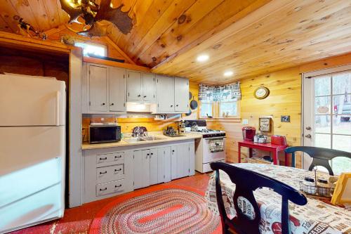 The Rangeley Hideaway – Photos 5