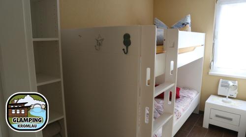 Postel nebo postele na pokoji v ubytování Glamping Kromlau