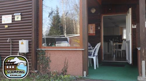 Certifikát, hodnocení, plakát nebo jiný dokument vystavený v ubytování Glamping Kromlau