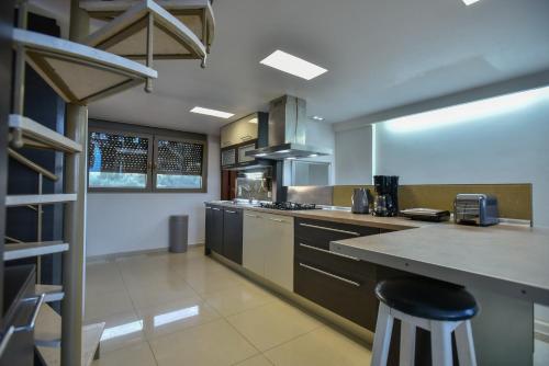 VillaBayViewCrete