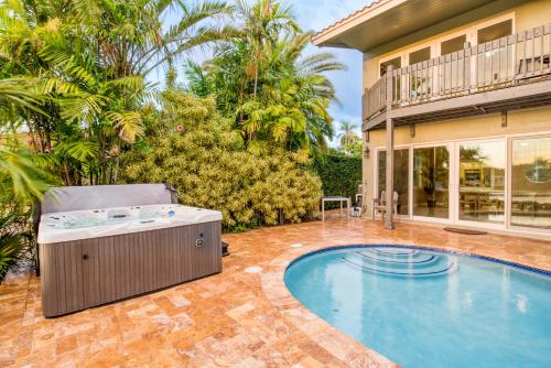 Lighthouse Point Living – Photos 5