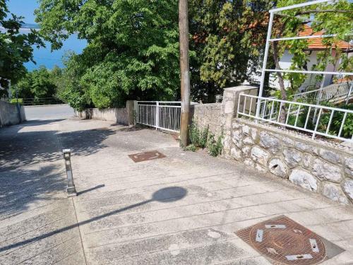 Apartment in Dramalj 42930