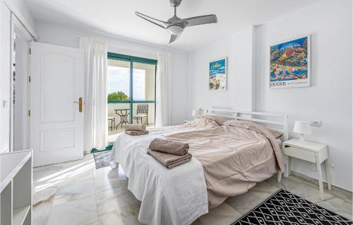Beautiful Apartment In Benalmádena