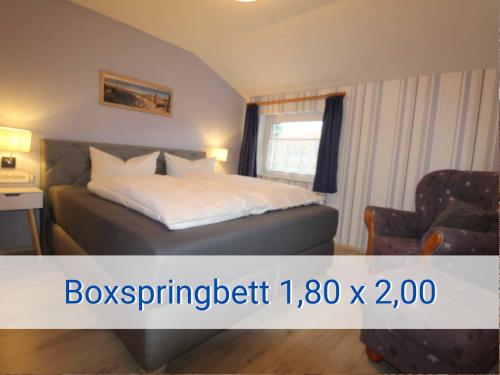 Afbeelding uit fotogalerij van Böltser Hus Ferienwohnungen mit Strandkorb und Kamin 10 Gehminuten zum kurtaxefreien Sandstrand in Neukirchen