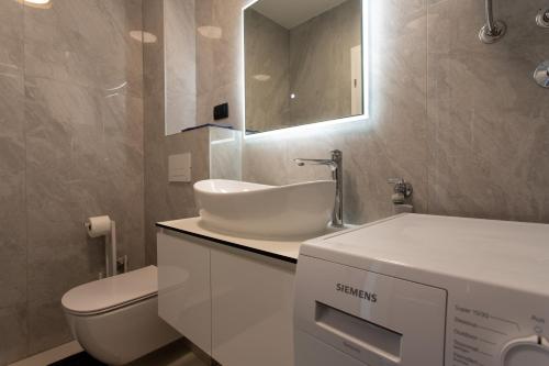 Kúpeľňa v ubytovaní Luxury Apartment Viktoria Trogir
