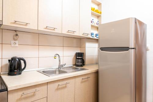 F & B Collection - 2 Bedroom Flat