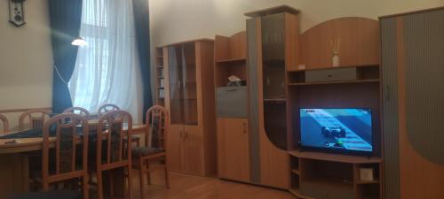 Appartment near Schönbrunn palace and U3 to City center
