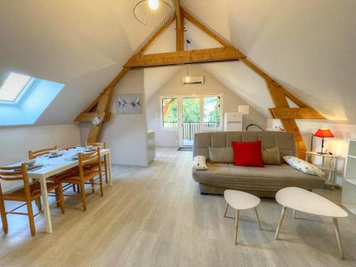 Gîte Moderne avec Climatisation - Val de Loire - FR-1-381-523