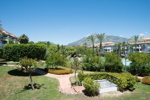 Apartament in urb Dama de Noche Puerto Banus photo 15