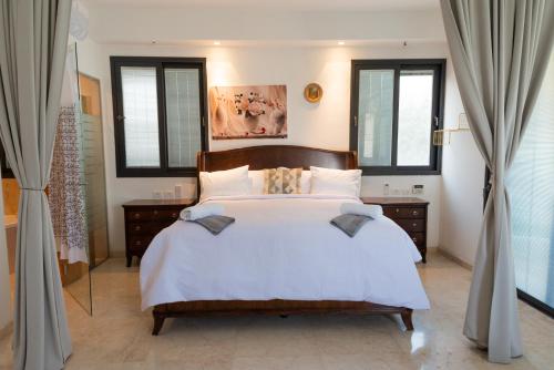 Grace Holon Villa & Pool – Photos 2