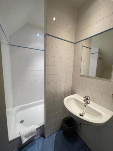 Een badkamer bij Hotel In't Boldershof