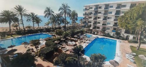 estudio de ensueño a pie de playa en Marbella en el SKOL