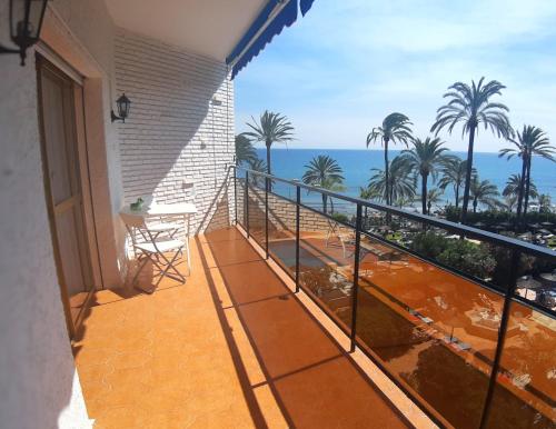 estudio de ensueño a pie de playa en Marbella en el SKOL
