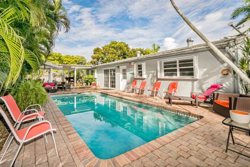 Gorgeous home, backyard and pool in Boynton Beach