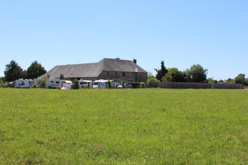Camping at Le Clos Castel – Photos 3