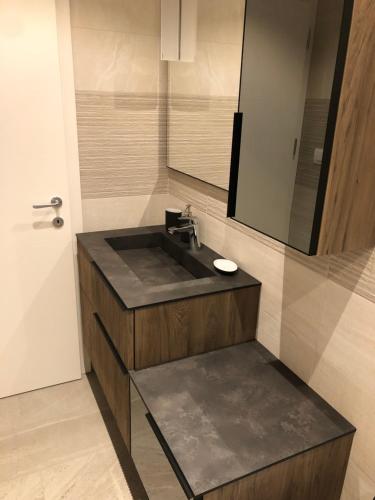 A bathroom at VILLA LA BRISA 2