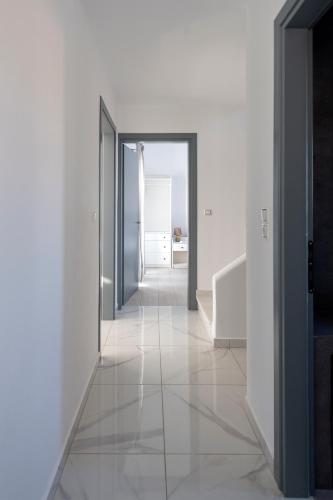 Gallery image of Blue diamonds villas Paros in Pounda