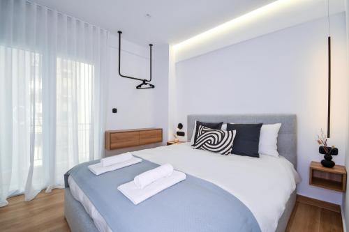 Luxury Downtown Apartment C2