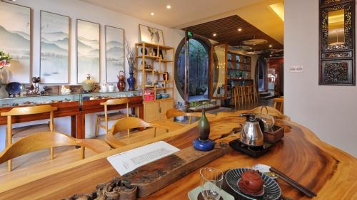 Ruang duduk di Floral Tengchong Mountain hotel