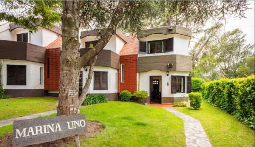 Dúplex Complejo Marina I – Zona Centro – Alojamiento en Villa Gesell Dúplex Complejo Marina I – Zona Centro – Alojamiento en Villa Gesell