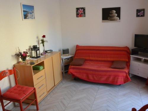 Appartement Climatisé, Calme, Proche Centre Port et Plage pour 4 Personnes - FR-1-607-14