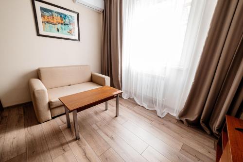 Χώρος καθιστικού στο Chagala Hotel Uralsk