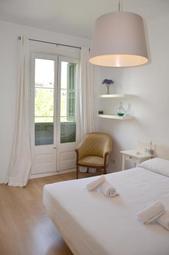 Claris Apartments