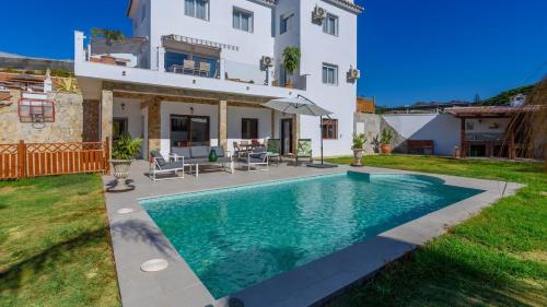 Villa Isabel Vélez-Málaga by Ruralidays