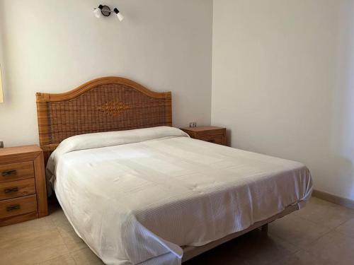 PLAYA CHICA apt with terrace 100 m from the sea