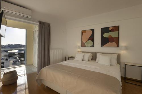 NEW STUNNING PENTHOUSE W/SPECTACULAR VISTAS!