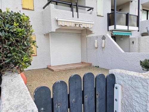 Charmant T2 Cabine avec terrasse et piscine à Port Barcarès - FR-1-195-13