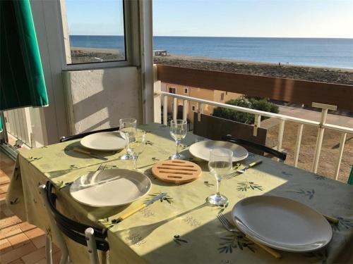 Appartement T2 4 pers. face mer, parking privé à Port Barcarès - FR-1-81-336