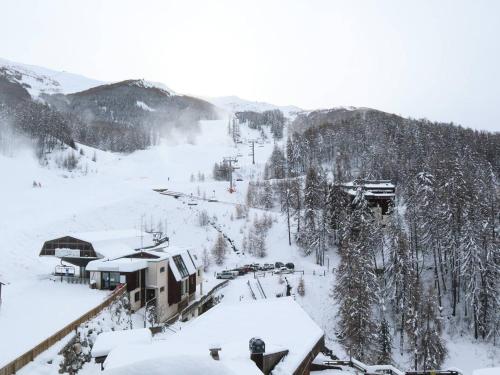 Studio skis aux pieds pour 4 pers, Place Emile Hodoul - FR-1-322-20