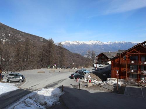 Appartement standing aux Orres 1800 avec piscine, sauna, hammam, wifi, animaux admis - FR-1-322-32