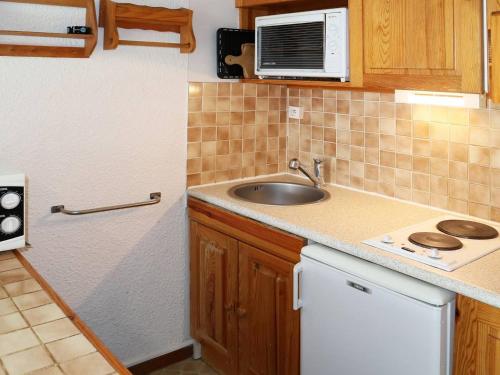 Studio pour 4 pers, au pied des pistes, vue sud, animaux admis - FR-1-322-55