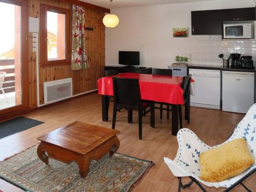Appartement de standing avec piscine, sauna, hammam et WiFi aux Orres 1800 - FR-1-322-69