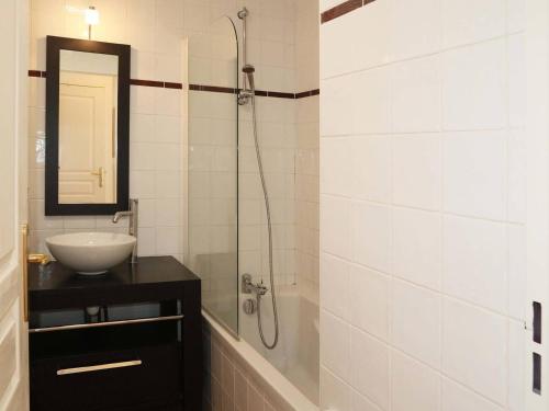 Appartement de standing avec piscine, wifi, animaux admis - FR-1-322-74
