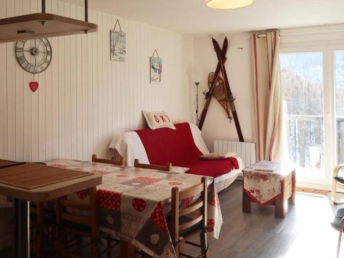 Appartement rénové 8 pers aux Orres, accès direct pistes - FR-1-322-87